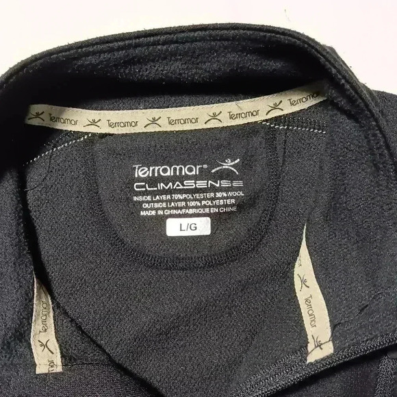 Terramar Climasense base layer 1/2 zip pull  over . Wool Blend. Men's size L - Picture 3 of 7